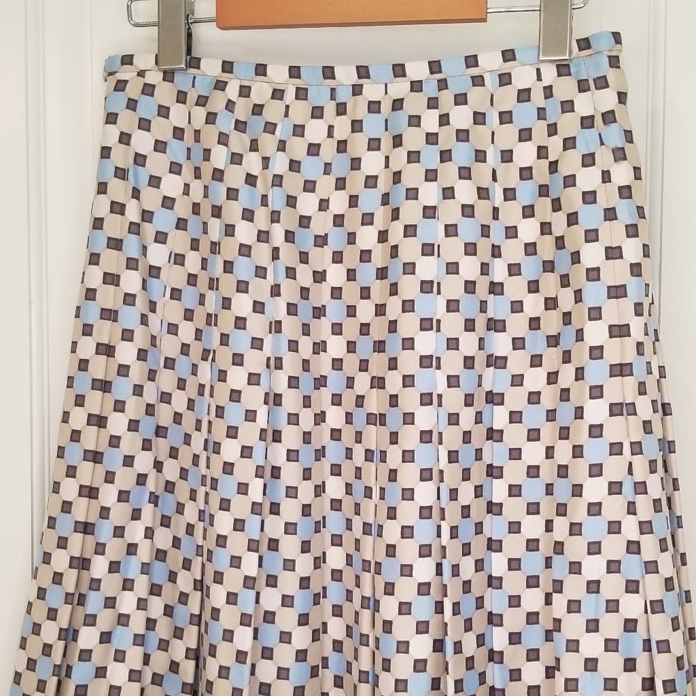 Beige, Blue and White Octagon Patterned Marc Jacobs Skirt Pleated A-Line Silk 6